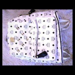 New never used White & black mcm backpack